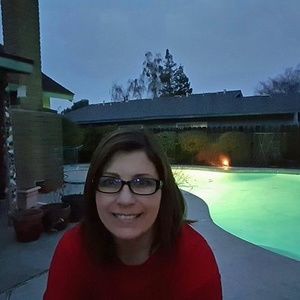 Meet your Posher, Christine